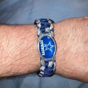 NFL Dallas Cowboys Blue and Silver Paracord Bracelet